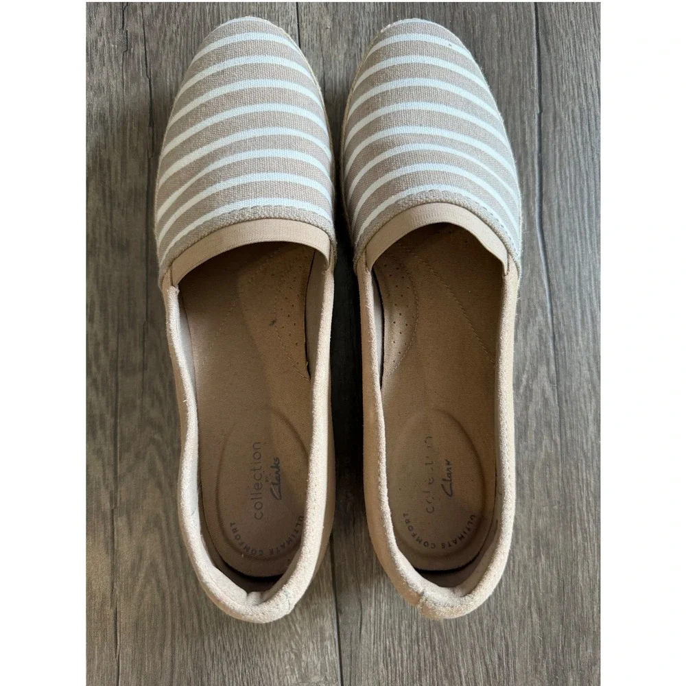 Clarks Collection Womens 10 Tan White Striped Canvas Suede Slip On Loafers